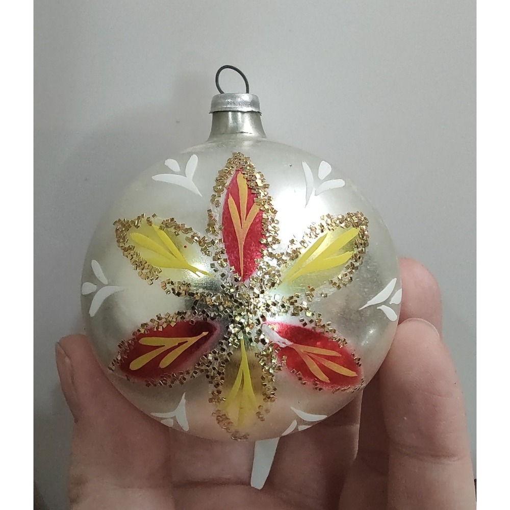Vtg Hand Blown Hand Painted Glass Ornament Red Gold White Flower Columbia A11